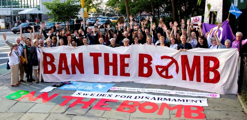 Campaña Internacional para Abolir las Armas Nucleares.